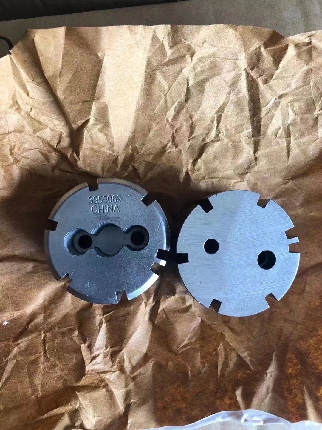 VCI anti-corrosion packaging protecting metal products during overseas shipping